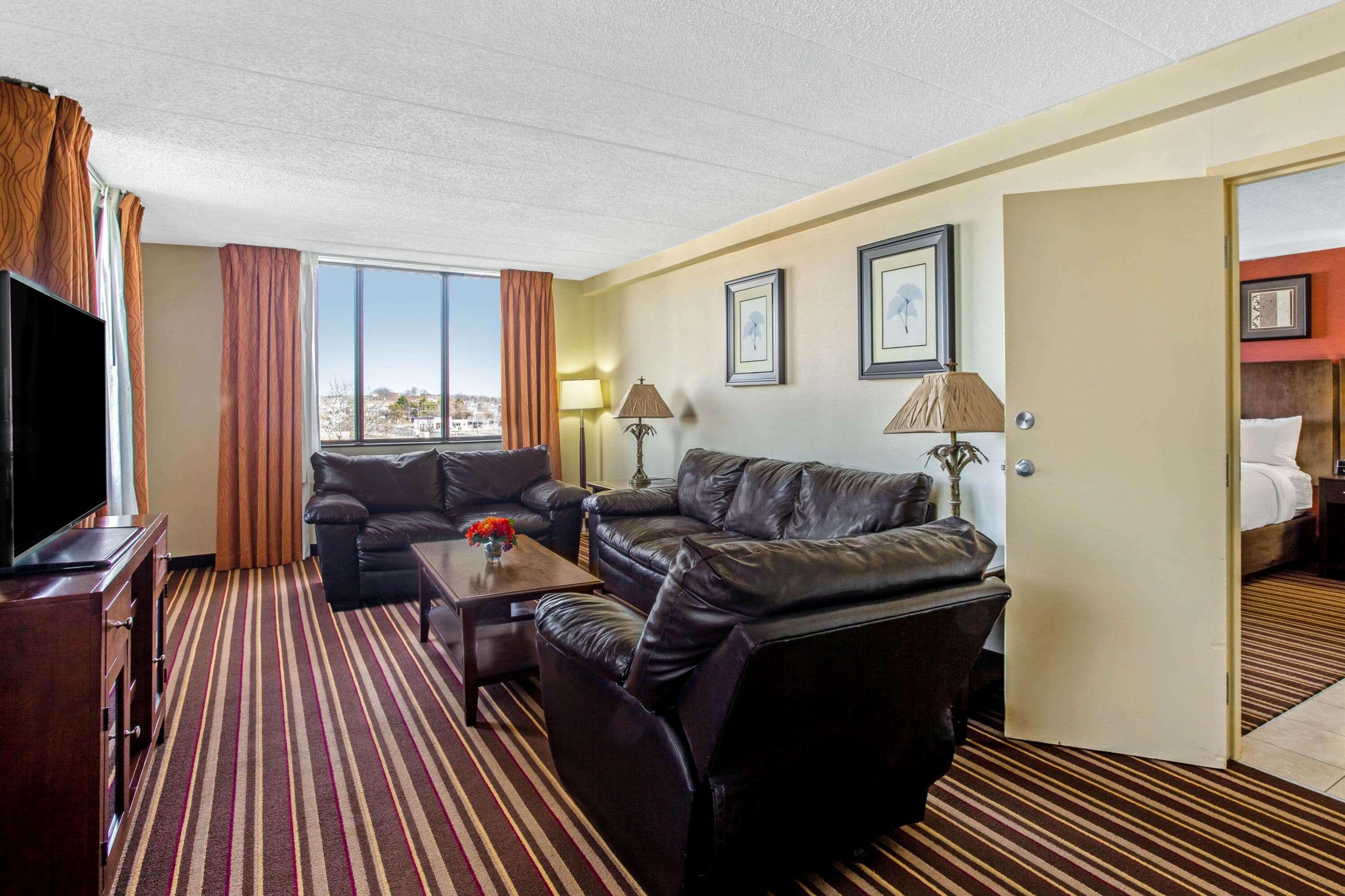 Hotel La Quinta By Wyndham Salisbury Extérieur photo